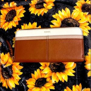 Fossil Wallet